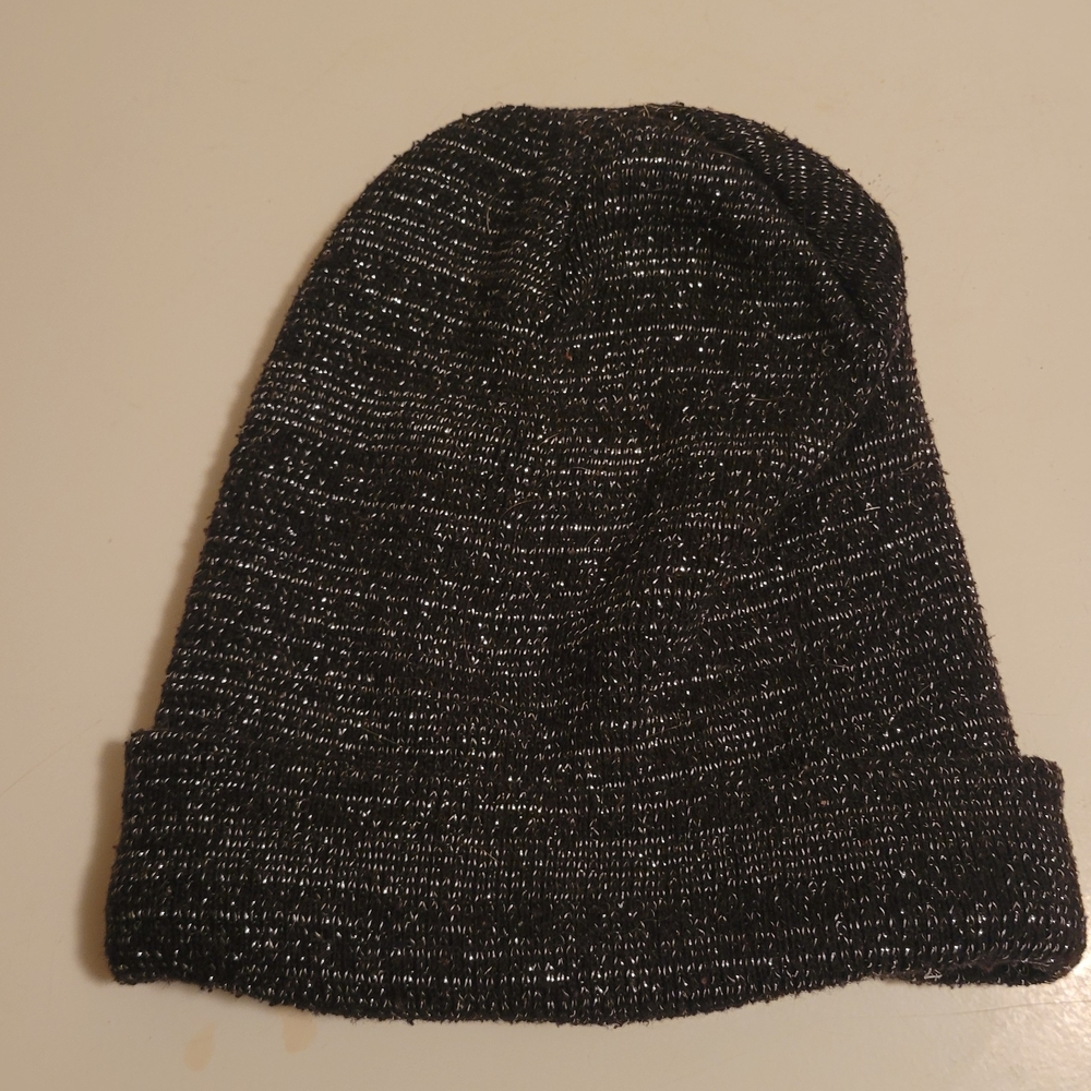Elegant Charcoal Knit Beanie